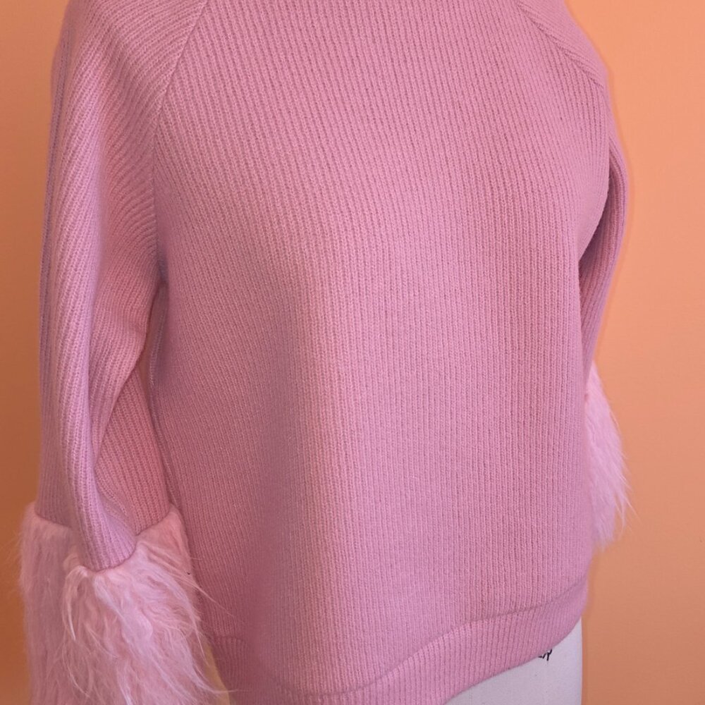 Sweater - Picture 4 of 7